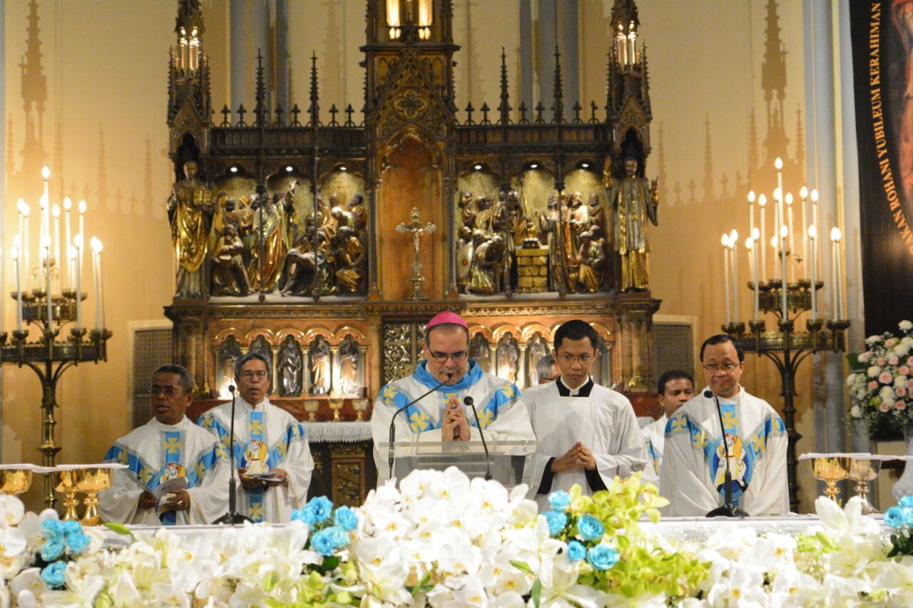 Thanksgiving Mass on The Canonization of Mother Teresa, Jakarta, 7